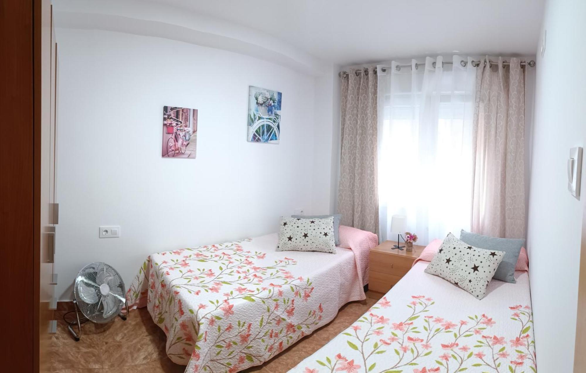 Daoiz, Vivienda Vacacional Para Familias Y Mayores De 25 Anos En El Grao De Gandia 3Ro Sin Ascensor Playa de Gandia Экстерьер фото